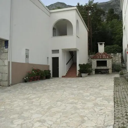 Gradac 11332c Appartement